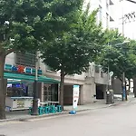 Best Residence For Solo